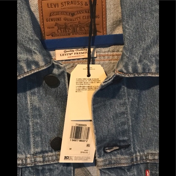 Mens new Levis Premium Vintage trucker jacket w spilled denim design - Picture 3 of 4